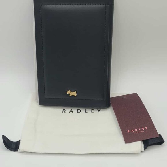 Radley London Heritage Lane Passport Cover Leather NWT! NEW! - Picture 6 of 6